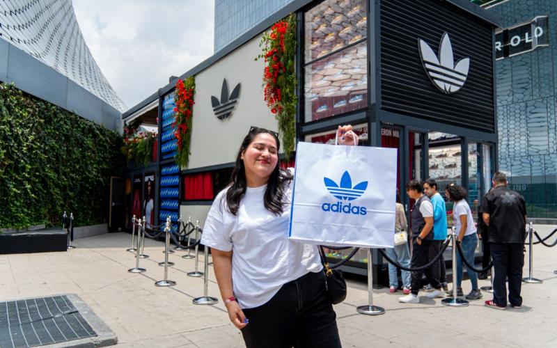 Adidas PopUp Store Plaza Carso